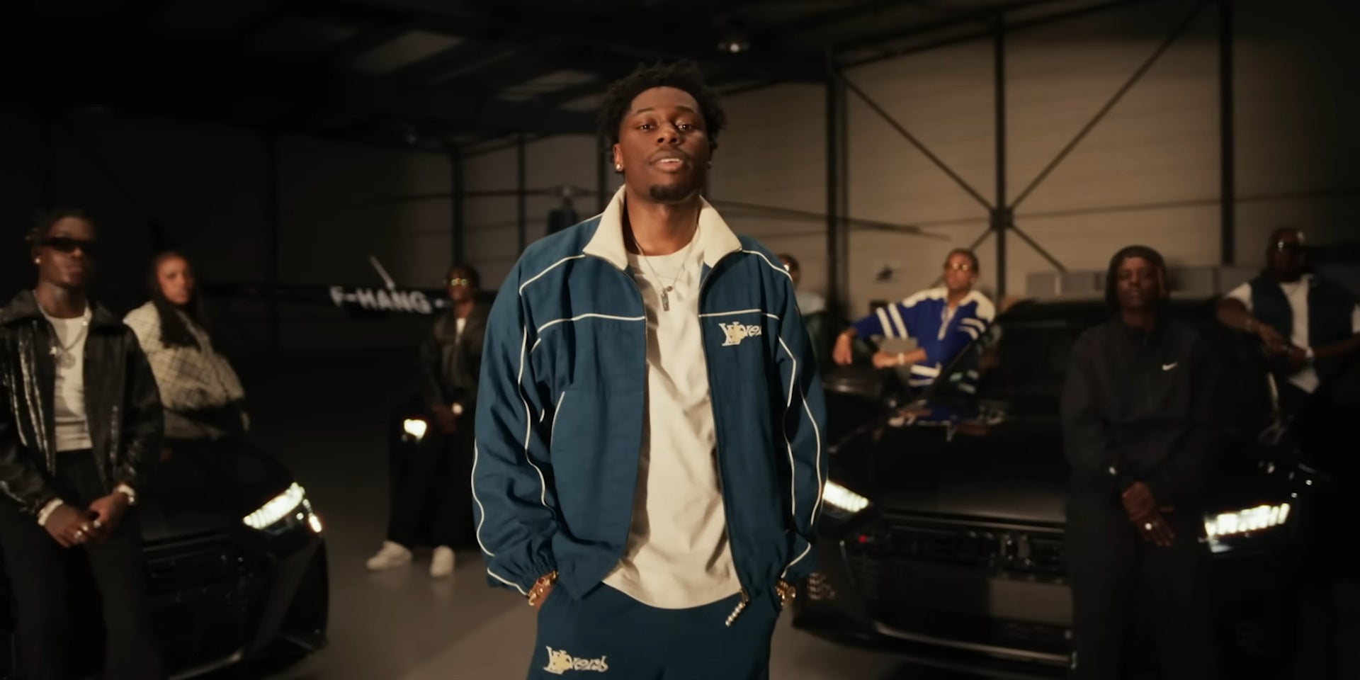 Tiakola présente sa mixtape BDLM vol.1, YORSSY et DADI dévoilent leur premier EP respectif, SDM et Hamza sortent un featuring et GIMS est de retour dans les bacs ! 