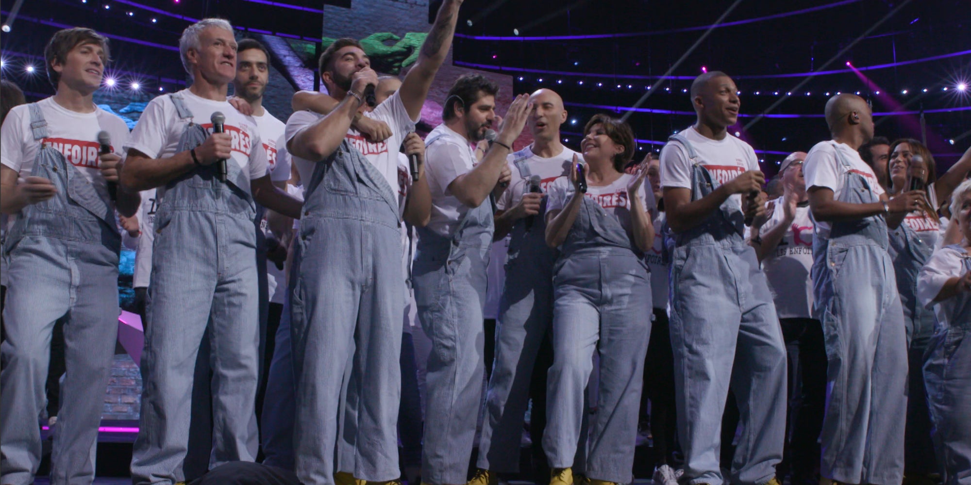 Performance des Enfoirés lors de laquelle Kylian Mbappé et Didier Deschamps ont rejoint la scène pour la bonne cause en 2019.