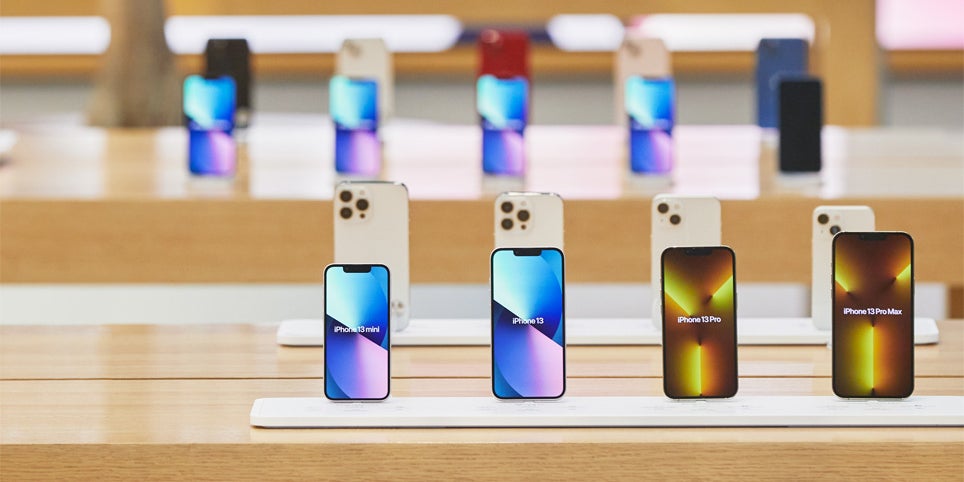 L'iPhone 13, sous toutes ses formes, en rayon.