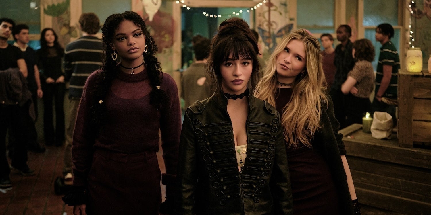 "Sorcières Academy", la toute dernière série dramatique pour adolescents, disponible sur Disney+.
