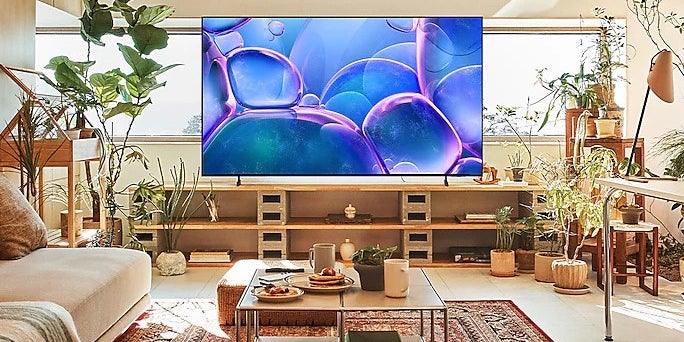 Équipez-vous à petit prix avec l'offre Box + TV Samsung U7005F chez SFR.