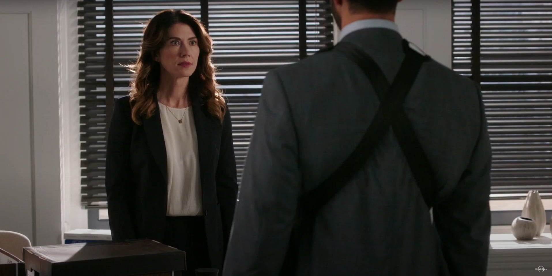 Retrouvez Abby (Jewel Staite) dans la 3e saison de "Family Law", en exclusivité sur 13ème RUE et Universal+.