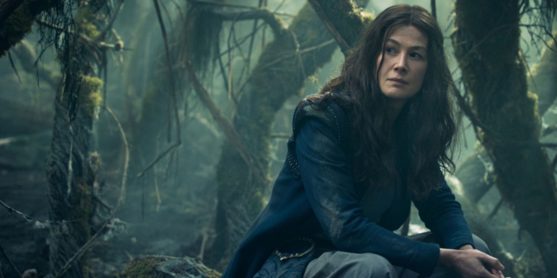 Moraine (Rosamund Pike) dans la saison 1 de La Roue du Temps sur Amazon Prime Video