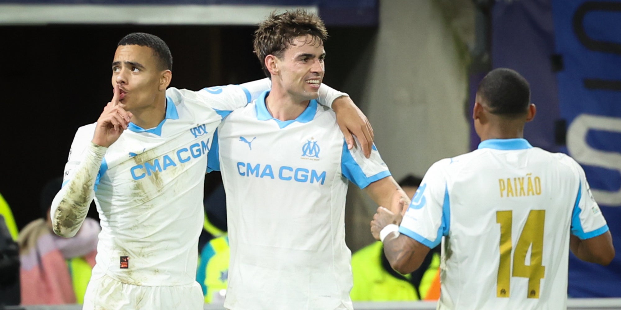 Le joueur de l'OM Mason Greenwood célèbre son but en 6e journée de Ligue des Champions face à la Royale Union Saint-Gilloise, le 9 décembre 2025 à Bruxelles.