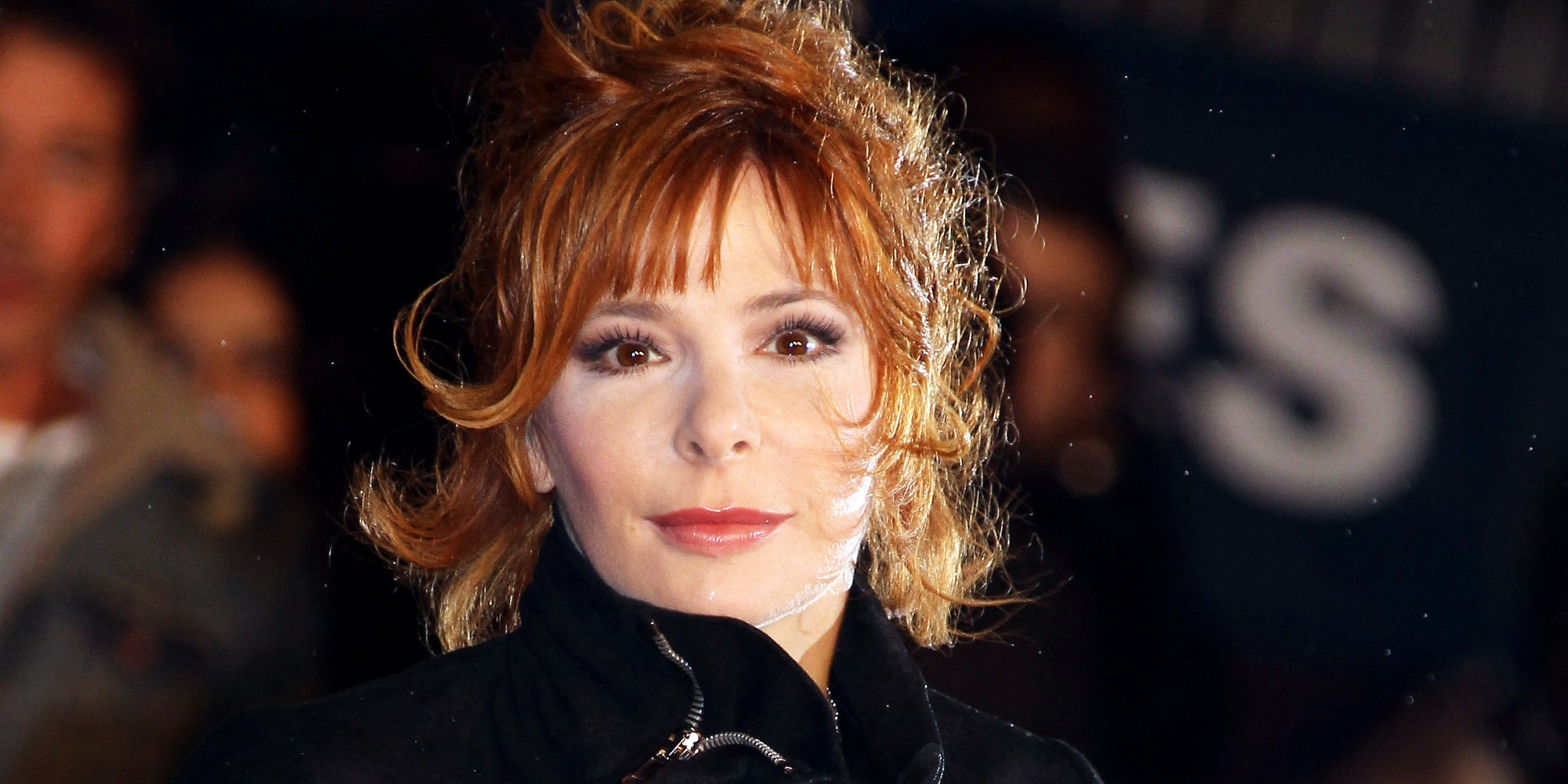 Mylène Farmer lors de son arrivée aux NRJ Music Awards, le 28 janvier 2012 à Cannes.