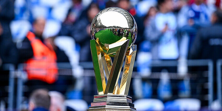 Le trophée de la Ligue 1, qui le soulèvera à l'issue de la saison 2026-2027 ?
