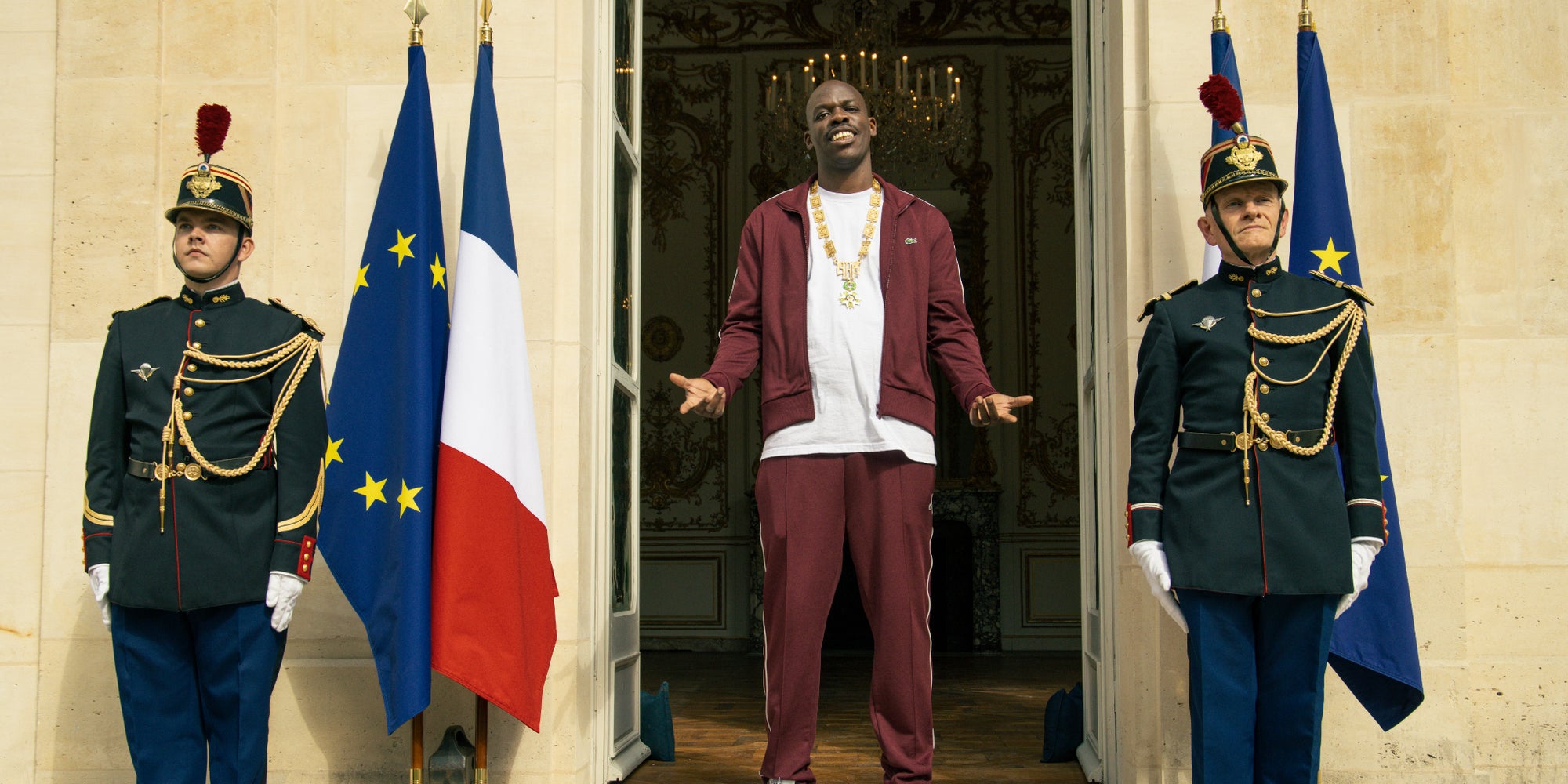 Jean-Pascal Zadi dans la série ''En Place'', à voir sur Netflix.