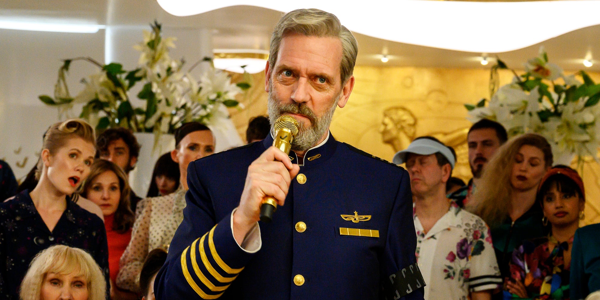 Hugh Laurie, inoubliable Dr.House, est de retour dans une série de science-fiction, Avenue 5, prochainement sur OCS