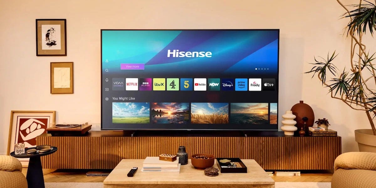 Découvrez la TV 4K Hisense E7S, proposée à un tarif des plus avantageux chez SFR. 