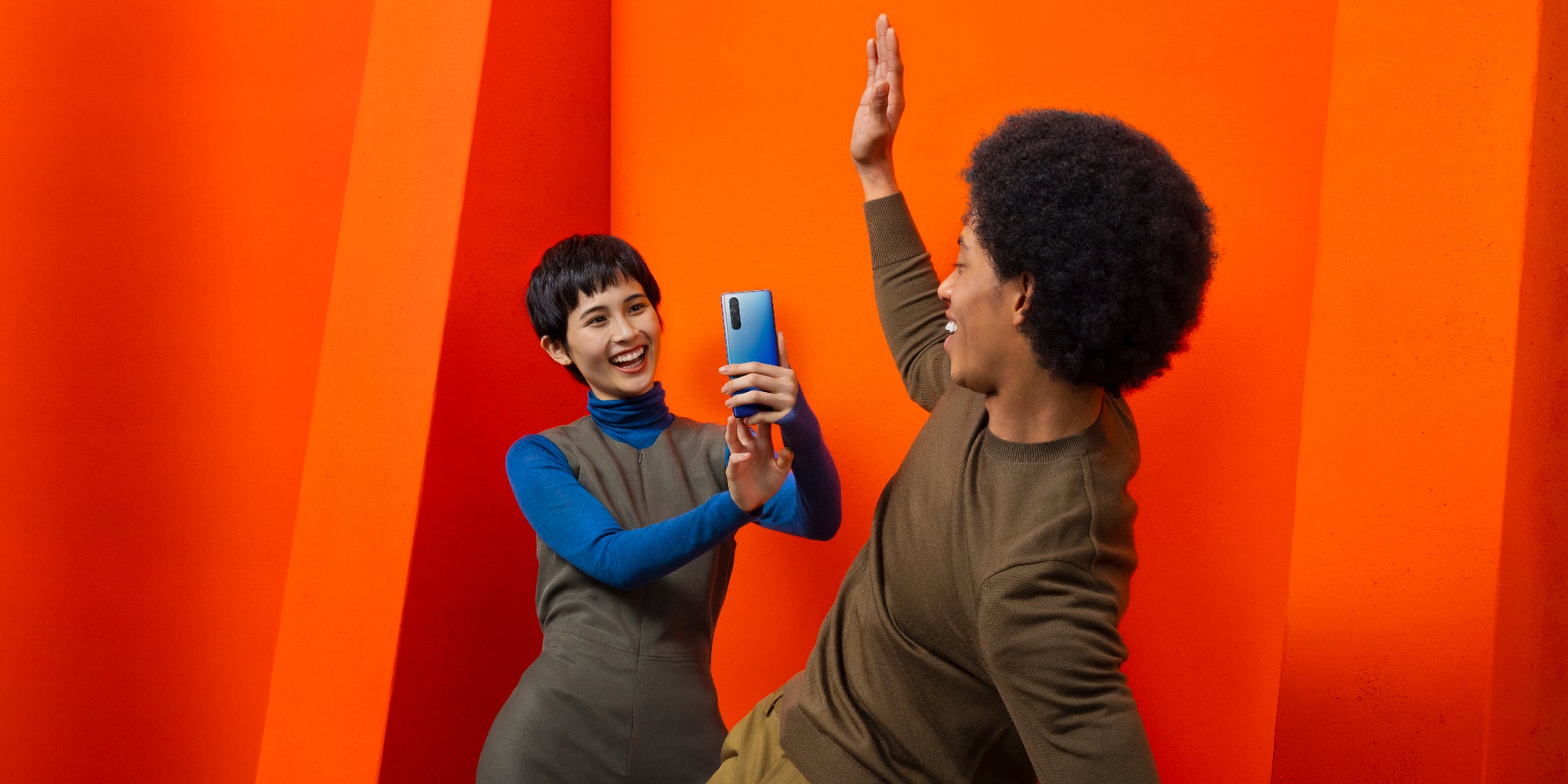 Profitez de la puissance, tout en finesse, de l'Oppo Find X2 Neo, actuellement en solde chez SFR.