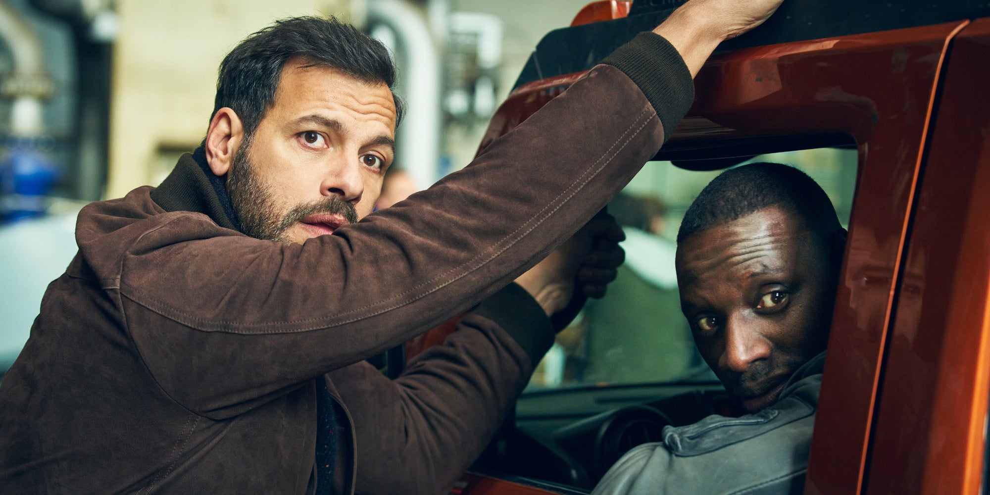 Laurent Lafitte et Omar Sy, de retour dans la peau de François Monge et d'Ousmane Diakité dans "Loin du périph", à voir en exclusivité sur Netflix.