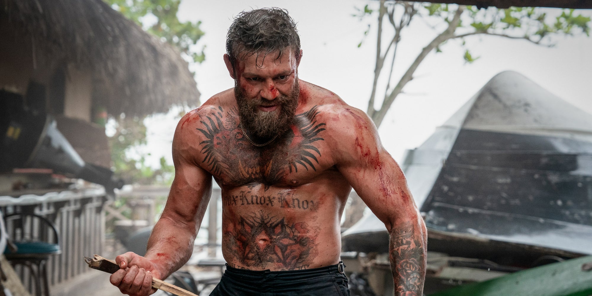 Conor McGregor incarnant le terrible Knox dans ''Road House'', à voir dès maintenant sur Prime Video.