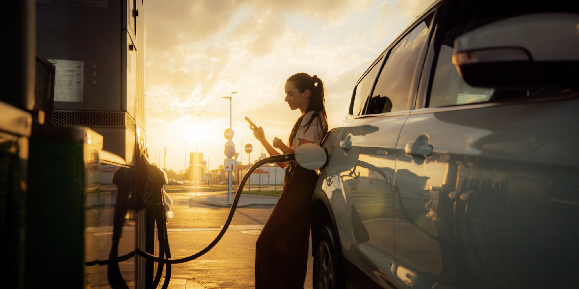 Voici pourquoi l'utilisation du téléphone portable est strictement interdite dans les stations essence.