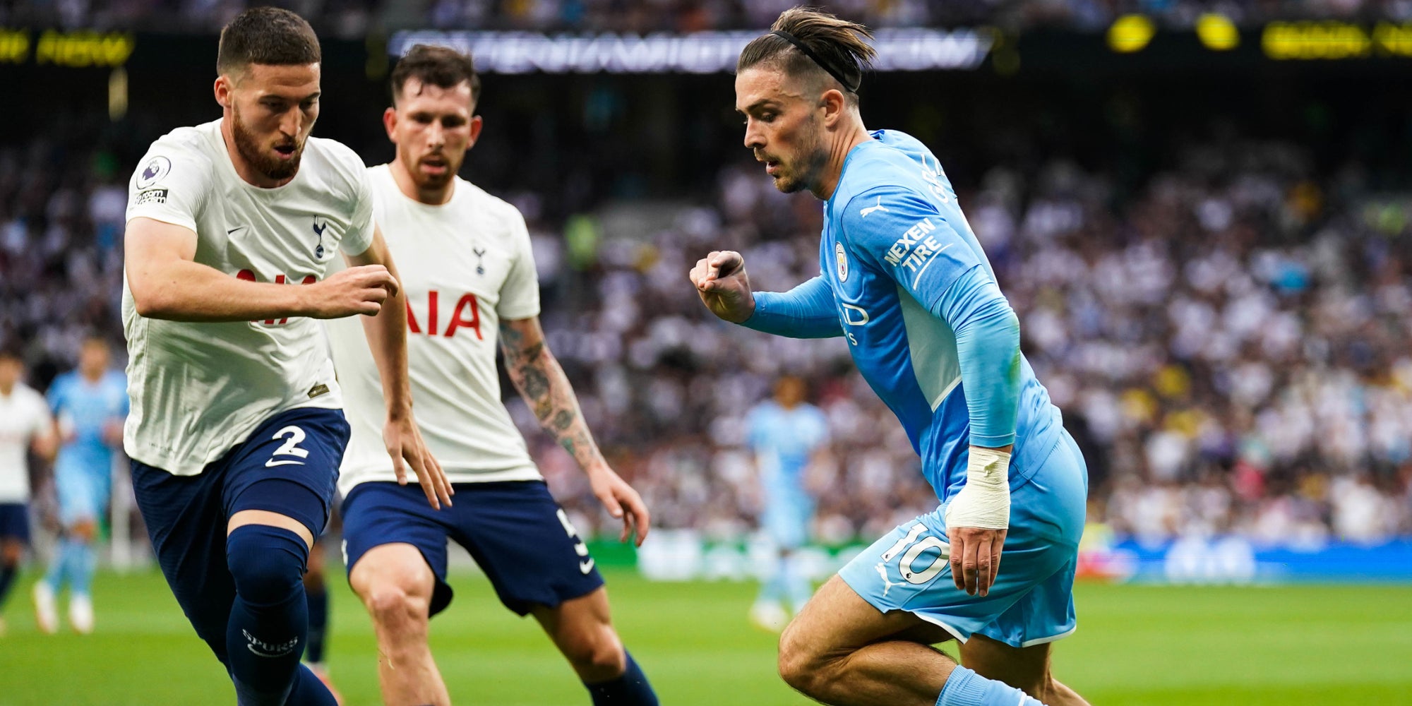 Les joueurs de Tottenham et Manchester City lors du match de Premier League du 15 août 2021 au Tottenham Hotspur Stadium de Londres, Angleterre