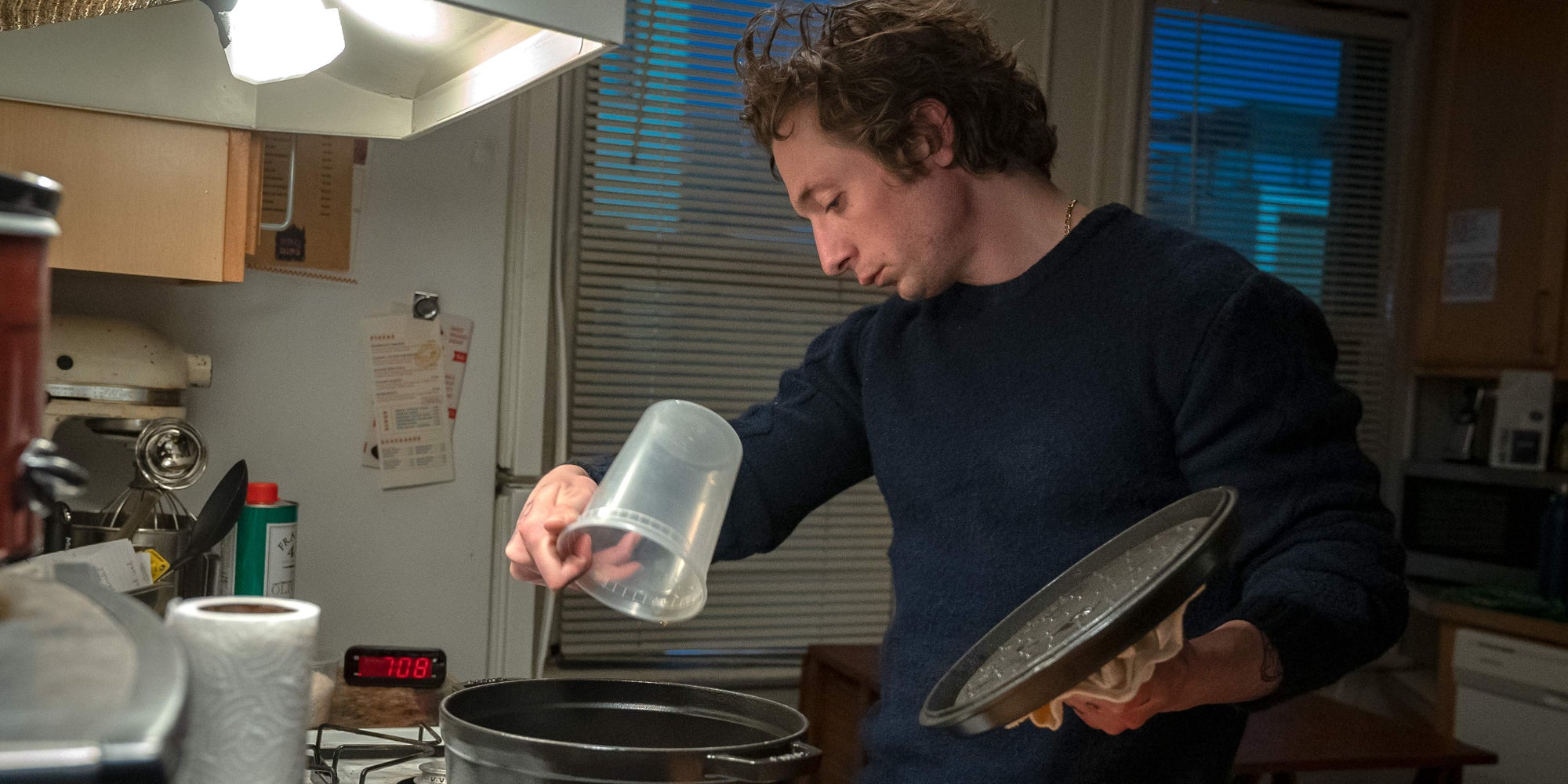 Carmy (Jeremy Allen White) dans la saison 2 de "The Bear". 