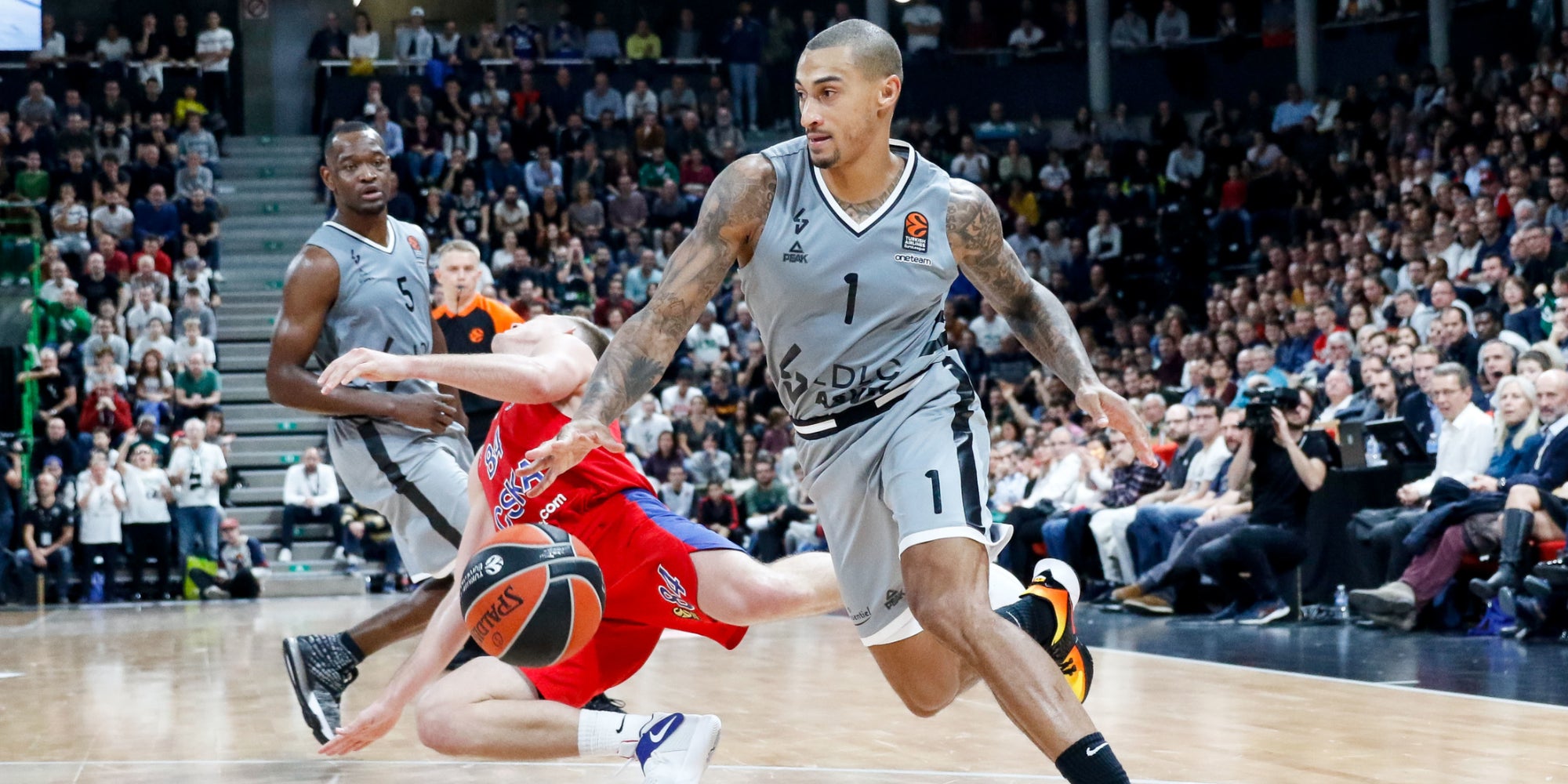 Edwein Jackson de l'ASVEL en action lors du match d'EuroLigue contre le CSKA Moscou à Villeurbanne, le 8 novembre 2019