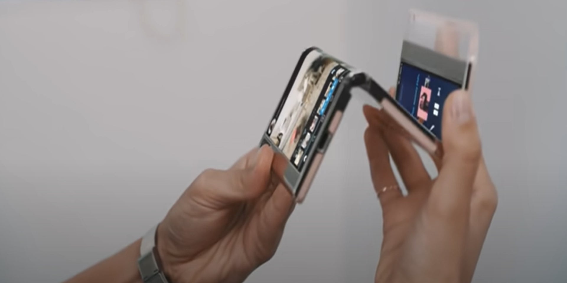 Samsung Display a présenté un modèle de smartphone pliable en 3