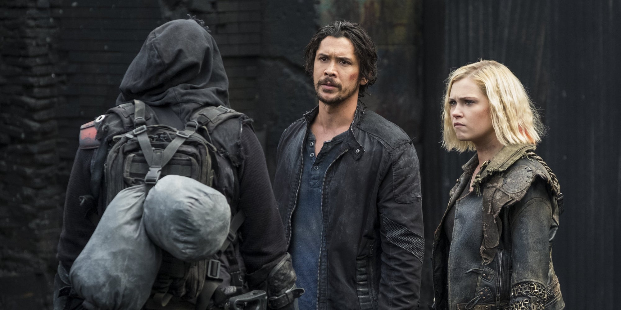 Bob Morley et Eliza Taylor, acteurs de la série The 100 que l’on retrouvera dans la saison 6.