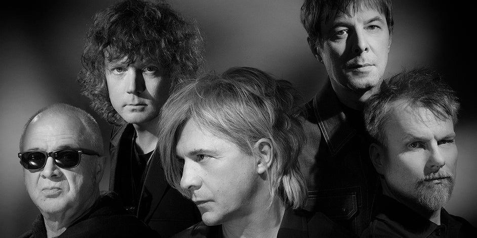 Indochine photographié au célèbre studio HARCOURT.