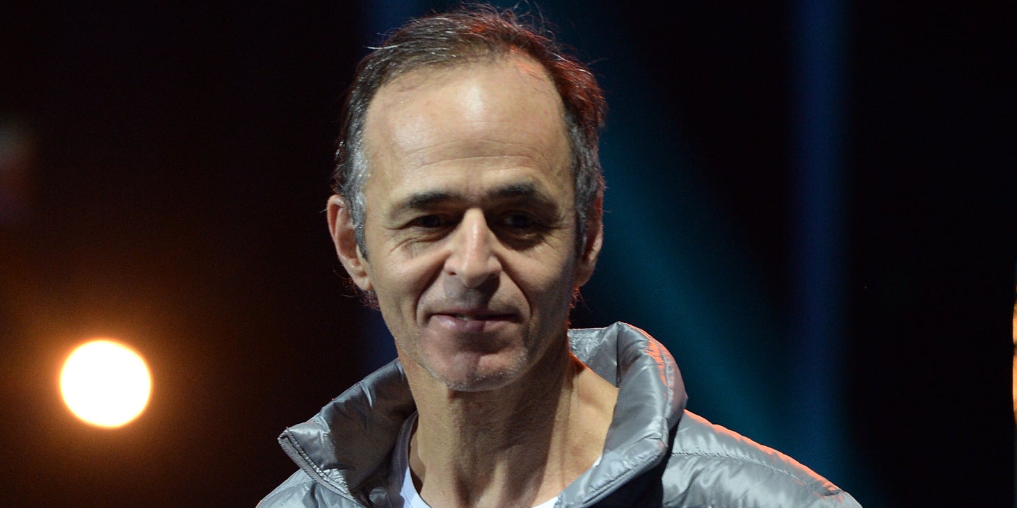 Jean-Jacques Goldman sur la scène des Enfoirés, à Strasbourg, le 15 janvier 2014.