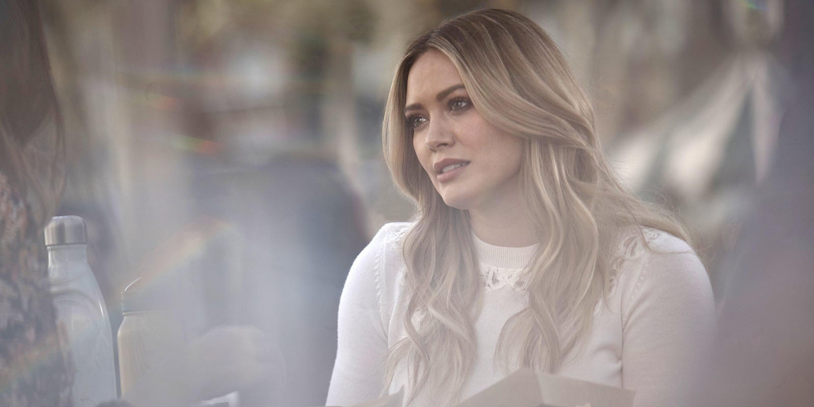 Hilary Duff dans la série Younger sur Téva.