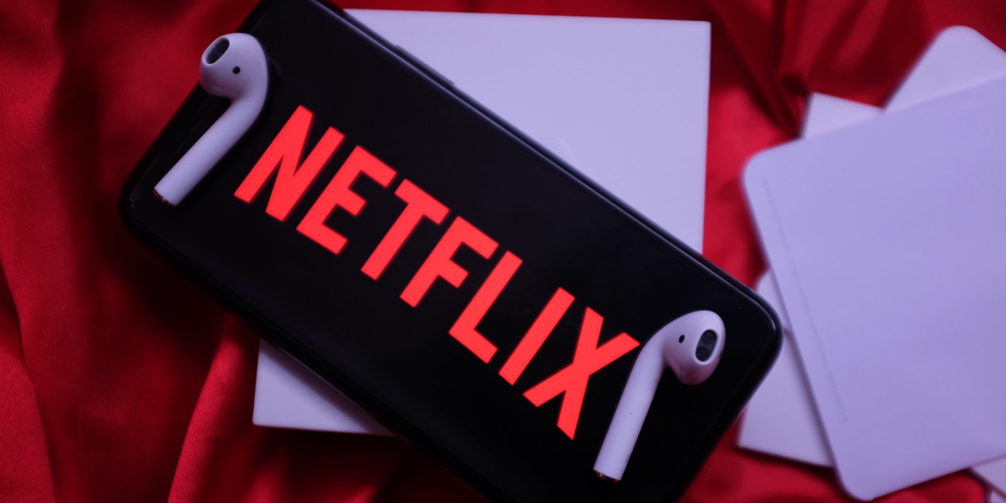 Netflix travaille à intégrer le Spatial Audio des AirPods Pro d'Apple à ses programmes