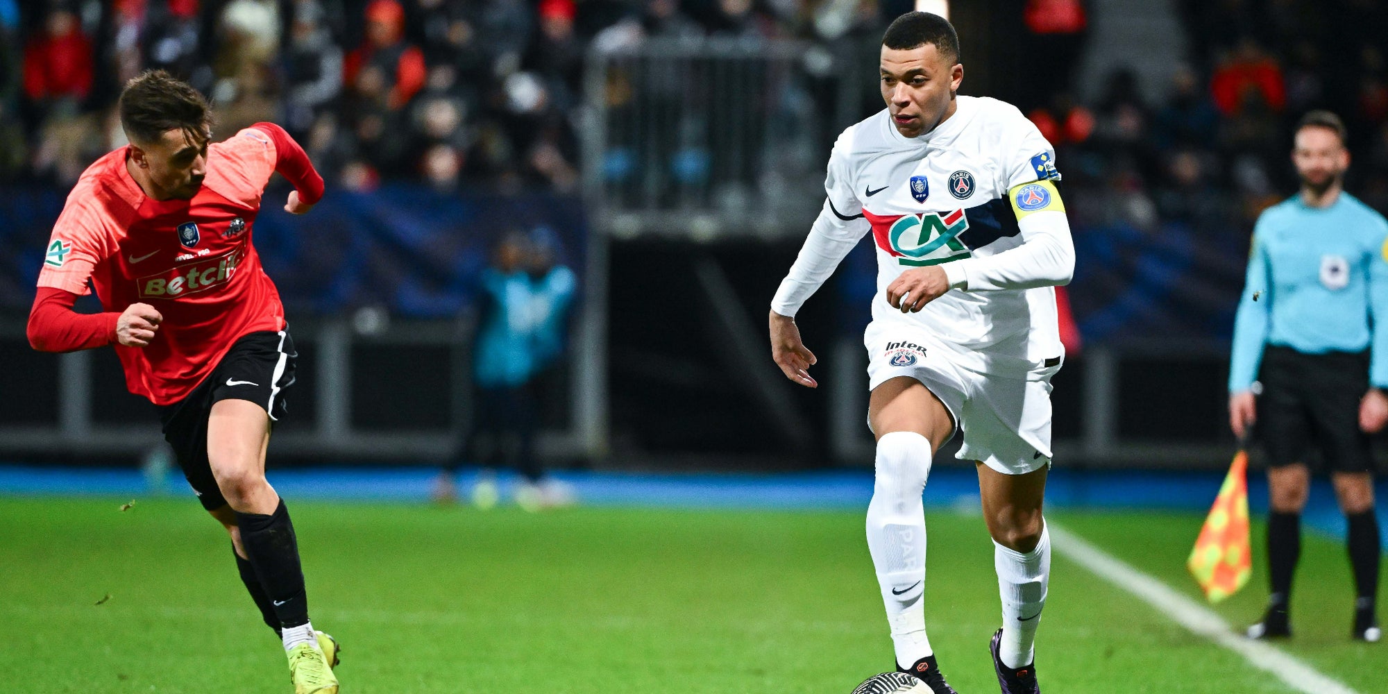 Kylian Mbappé lors des 32e de finale de Coupe de France face à l'US Revel, le 7 janvier 2024 au Stade Pierre Fabre (Castres).