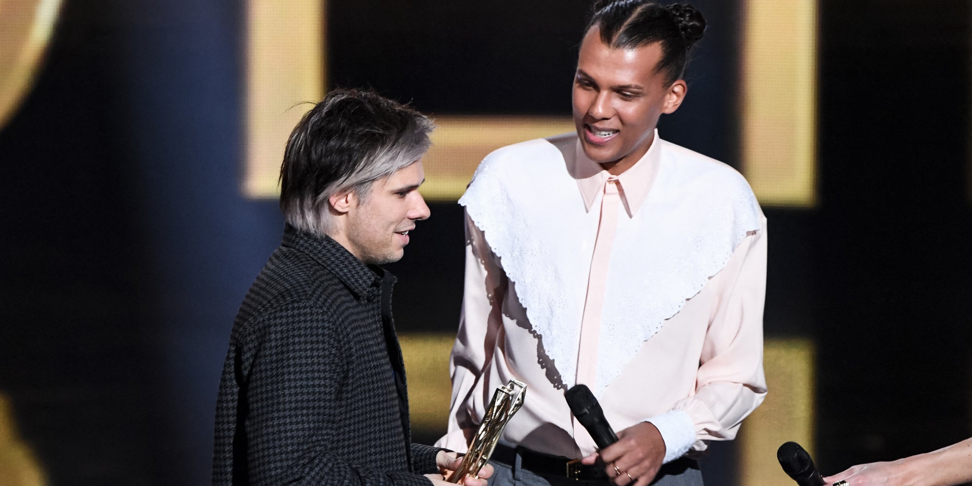Orelsan et Stromae sur la scène des 37es Victoires de la Musique, à la Seine Musicale de Boulogne-Billancourt, le 11 février 2022.