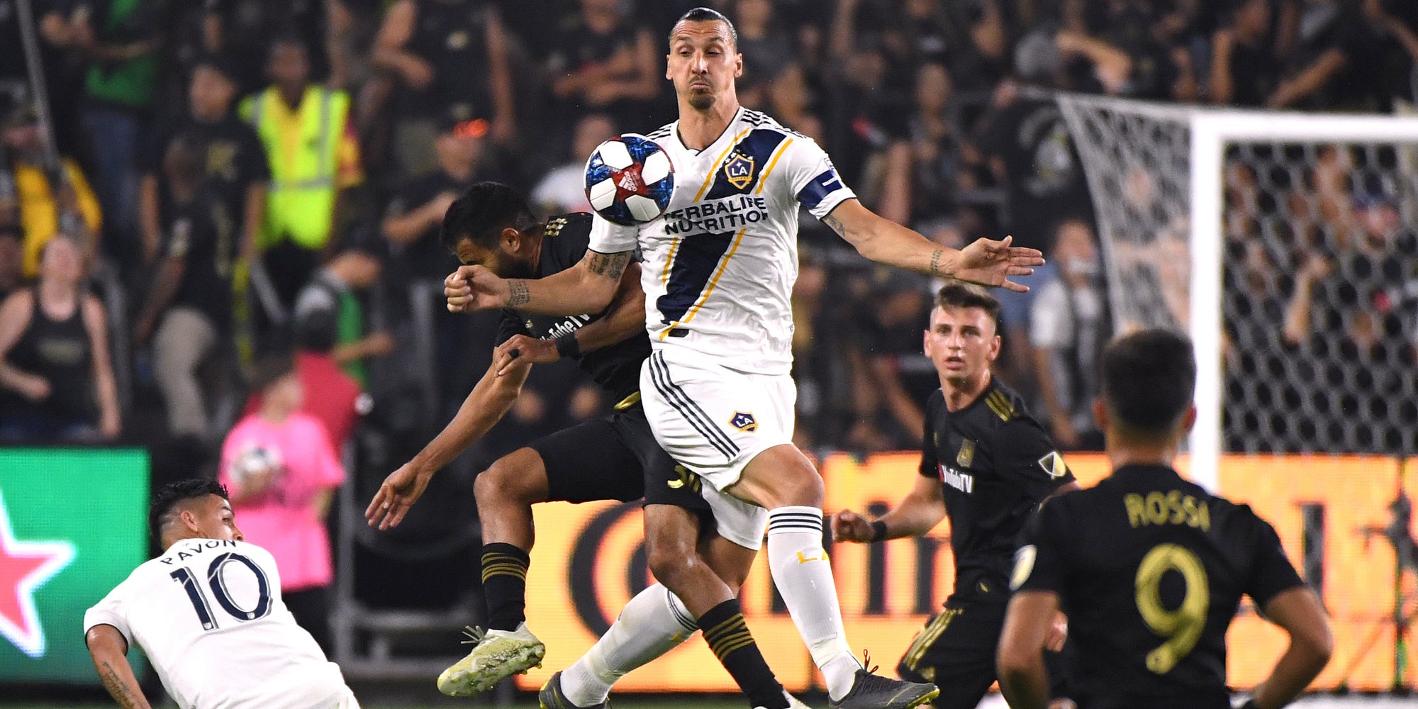 Zlatan Ibrahimovic lors du derby Los Angeles Galaxy - Los Angeles FC en demi-finale de la Conférence Ouest, le 24 octobre 2019.