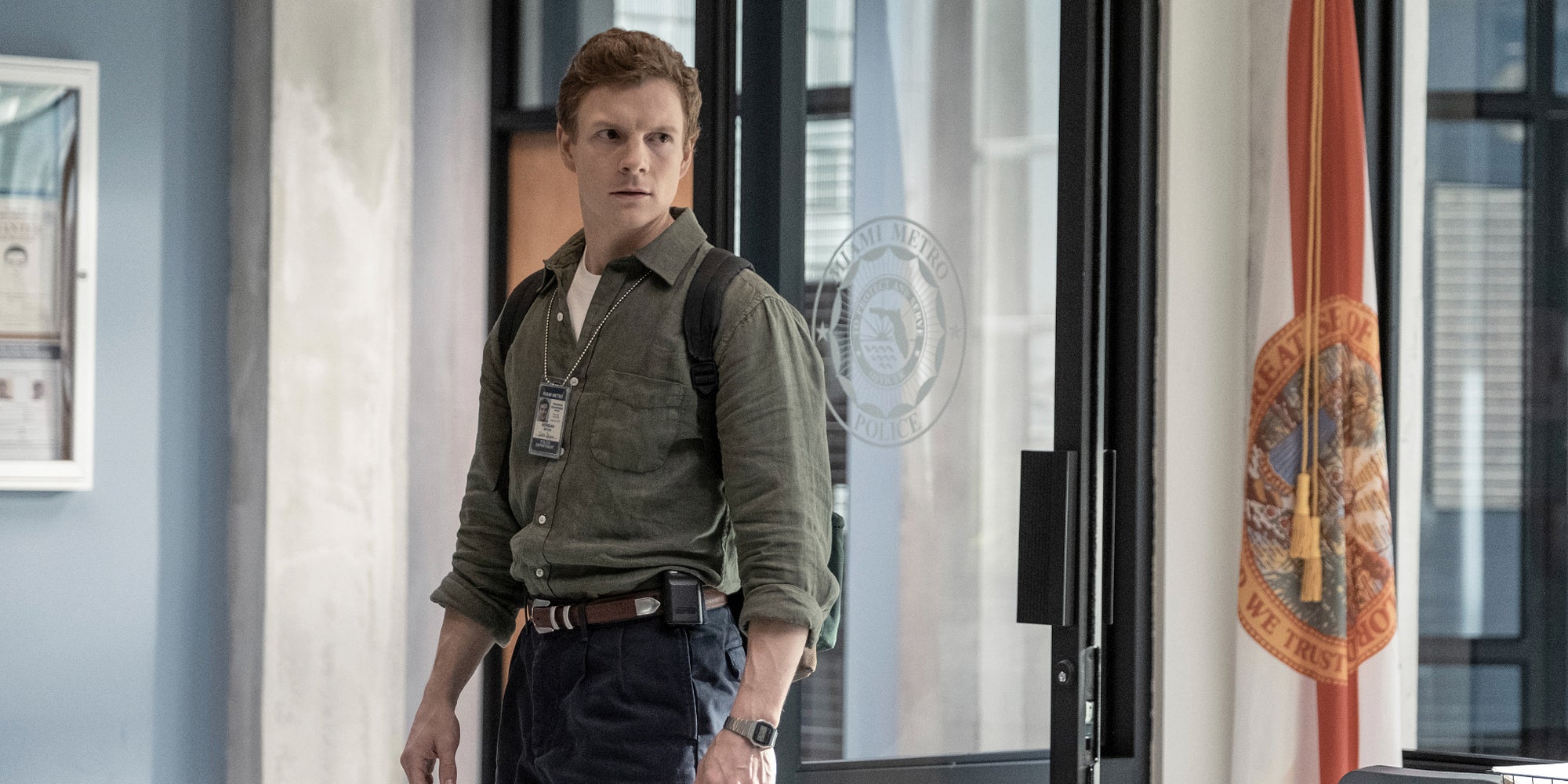 Partick Gibson interprète Dexter Morgan dans le préquel de la série originelle, ''Dexter : Les Origines''.