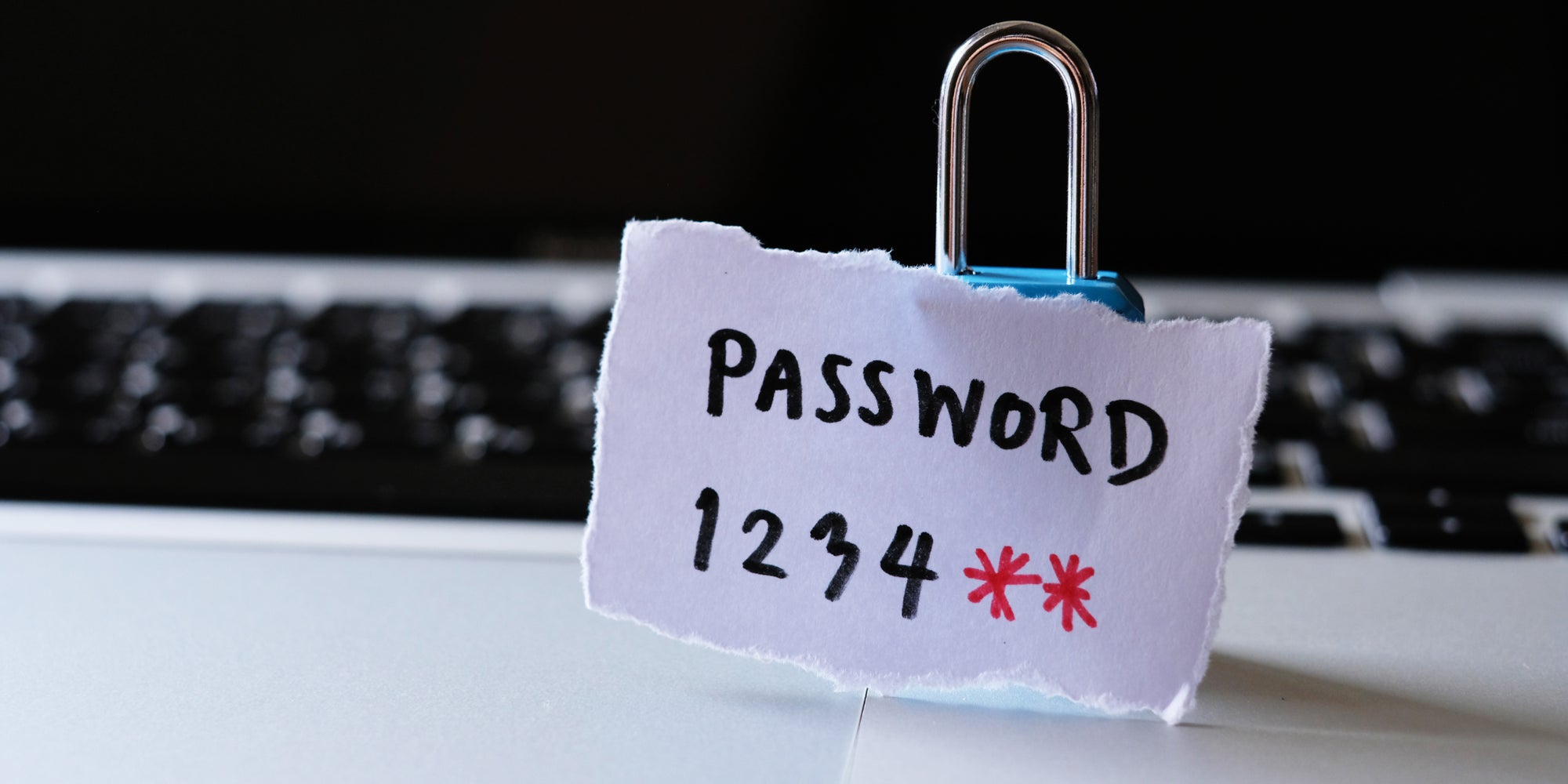 Les mots de passe qui ne comportent que des chiffres, ou que des lettres, sont des plus faibles.