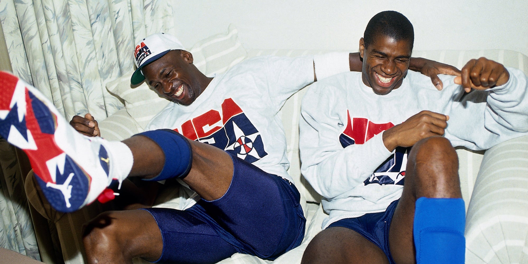 Michael Jordan et Magic Johnson dans la série documentaire Netflix "The Last Dance".