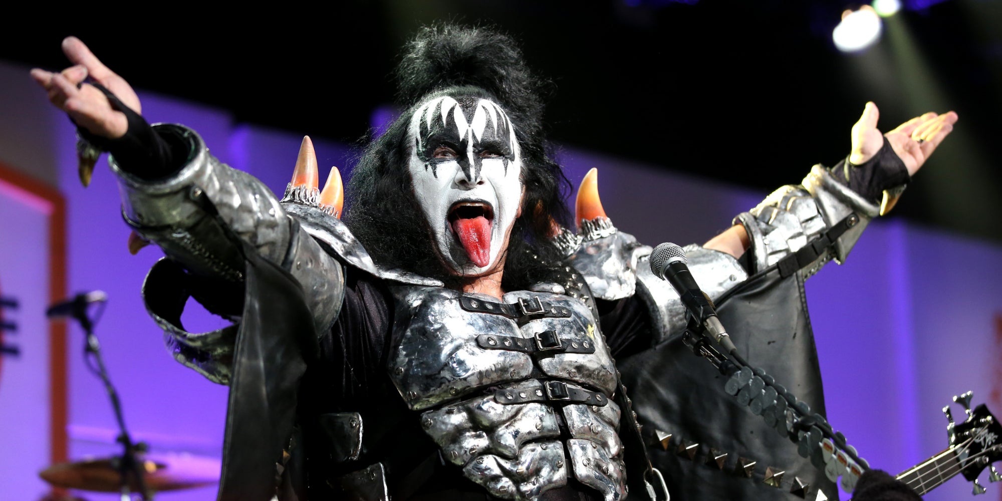 Gene Simmons de Kiss lors d'un concert à Beverly Hills le 15 avril 2016.