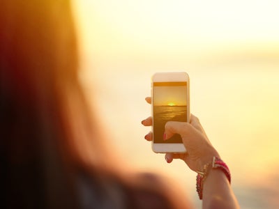 Canicule : quelques conseils pour éviter la surchauffe de votre smartphone