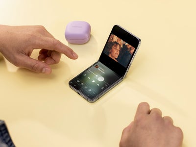 Samsung Galaxy Z Flip5 : 5 astuces pour maximiser le potentiel du smartphone à clapet