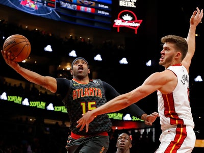 La légende de NBA Vince Carter tire (discrètement) sa révérence