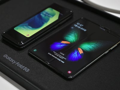 Face au succès du Galaxy Fold, Samsung augmente sa production