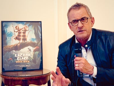 En vidéo - Rencontre avec Christophe Dechavanne, la voix de Crash dans L'Âge de glace