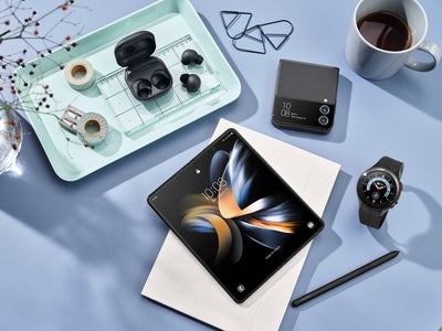 Les Samsung Galaxy Z Flip4 et Galaxy Z Fold4 sont disponibles chez SFR