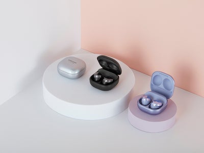 Comparatif : quelles différences entre les Samsung Galaxy Buds Pro, Buds Live et Buds+ ?