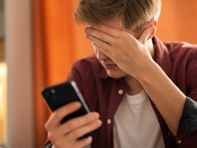 Virus présent sur les smartphones neufs : ce qu'il faut savoir et comment s'en prémunir