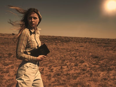 Zoom sur Melissa Benoist, la Supergirl qui joue dans Waco