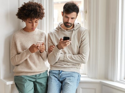 Sécurité : pourquoi il vaut mieux désactiver AirDrop et Quick Share, pour le moment