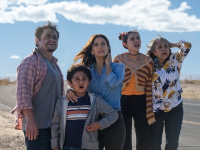 Découvrez la nouvelle comédie familiale de Disney+ avec Eva Longoria