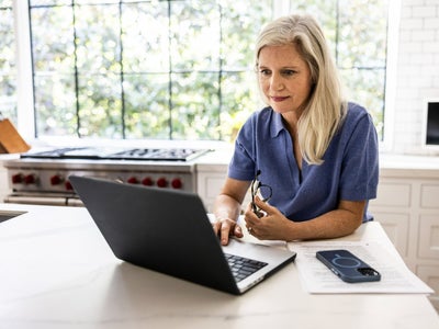 Arnaques en ligne : comment repérer les faux sites administratifs ?