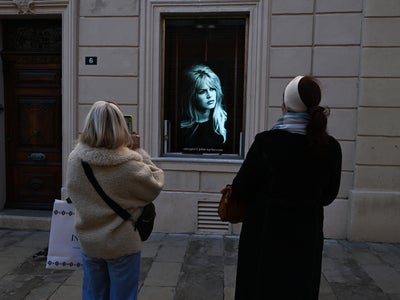 "La dernière surprise de Brigitte Bardot" : méfiez-vous de cette arnaque redoutable