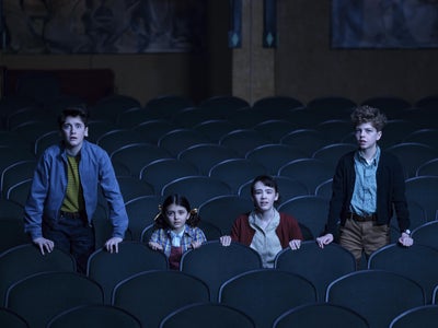 Ça - Bienvenue à Derry : quand sortira la série préquelle de la saga horrifique ?