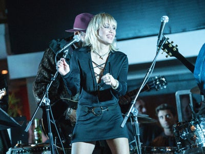 Miley Cyrus : un album de reprises de Metallica en préparation !