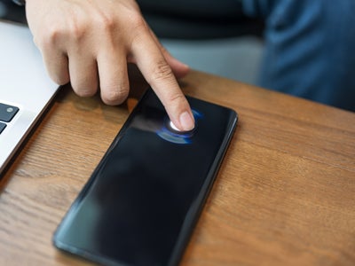 Lecteur d'empreinte : déverrouiller son smartphone Android pourrait devenir plus facile
