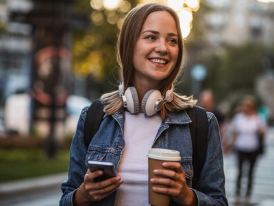 Le don par SMS : une solution simple et rapide pour montrer son soutien